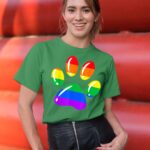 24hluxury– Rainbow Paw Print Dog Paw LGBT Pride T-Shirt