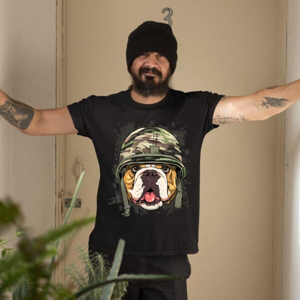 Linocasa– American Bulldog Soldier Veteran Dog T-Shirt - Image 3