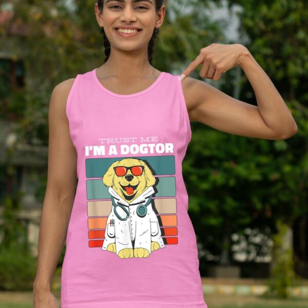 Linocasa– Trust Me I Am A Dogtor Tank Top - Image 7