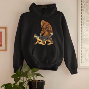 Linocasa– Bigfoot Dog Walk German Shepherd Hoodie