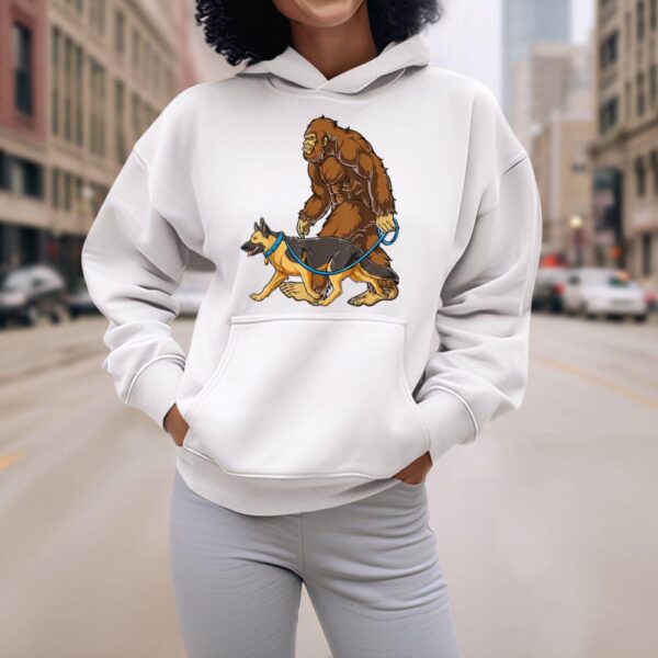 Linocasa– Bigfoot Dog Walk German Shepherd Hoodie - Image 8