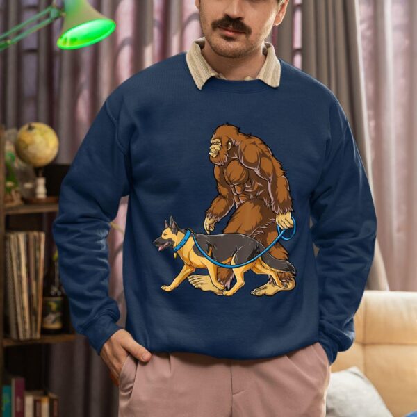 Linocasa– Bigfoot Dog Walk German Shepherd Sweatshirt - Image 4