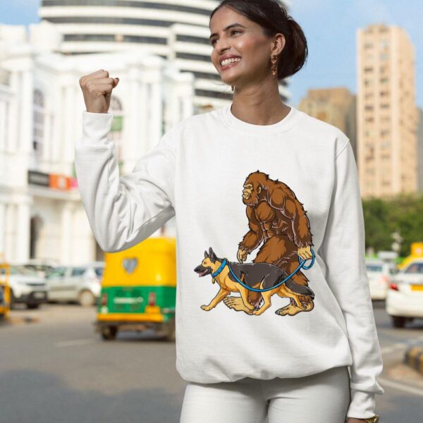 Linocasa– Bigfoot Dog Walk German Shepherd Sweatshirt - Image 8